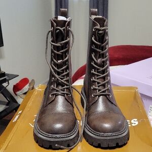 Stylish Brown Lace-Up Combat Boots